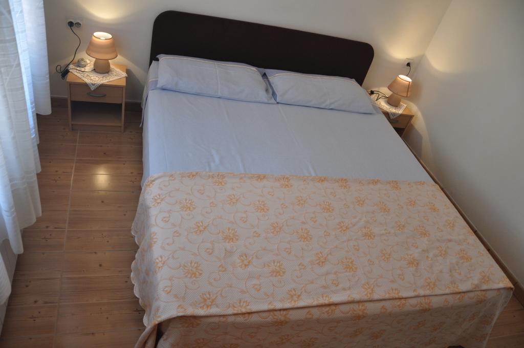Franko Apartmani Zambratija  Dış mekan fotoğraf